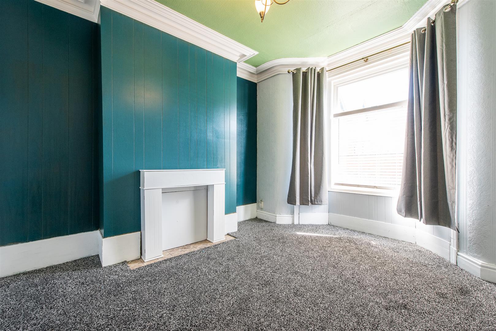 3 bed property in Stratford Road, Chorley